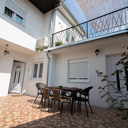 Appartement Butterfly à Mostar Extérieur photo